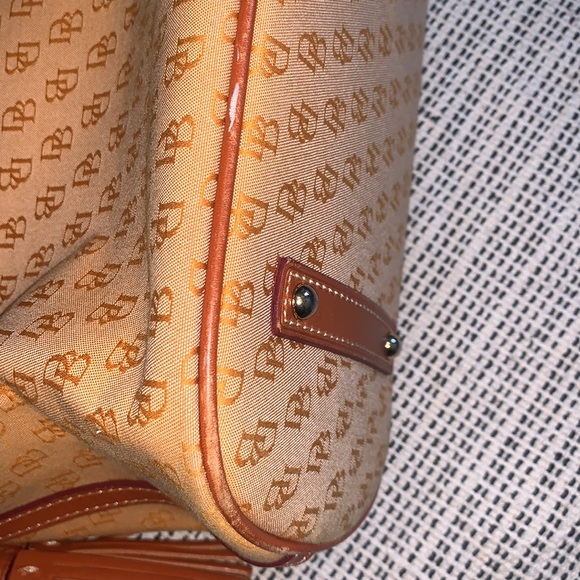Dooney & Burke Tote - Picture 13 of 16